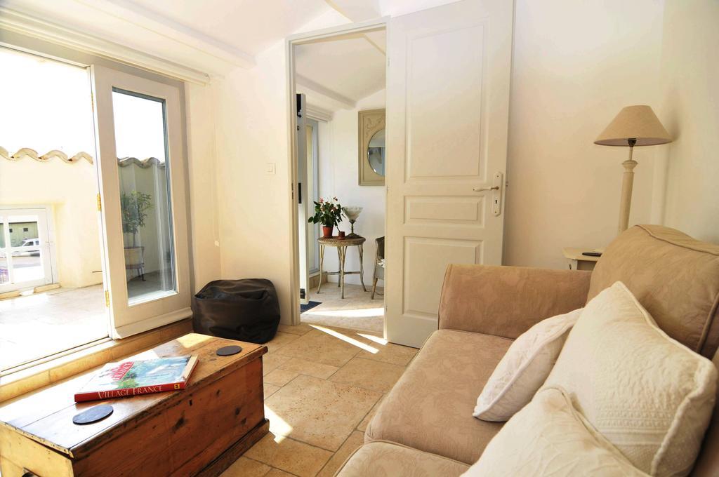 Chez Lulu Holiday Home Olonzac 객실 사진